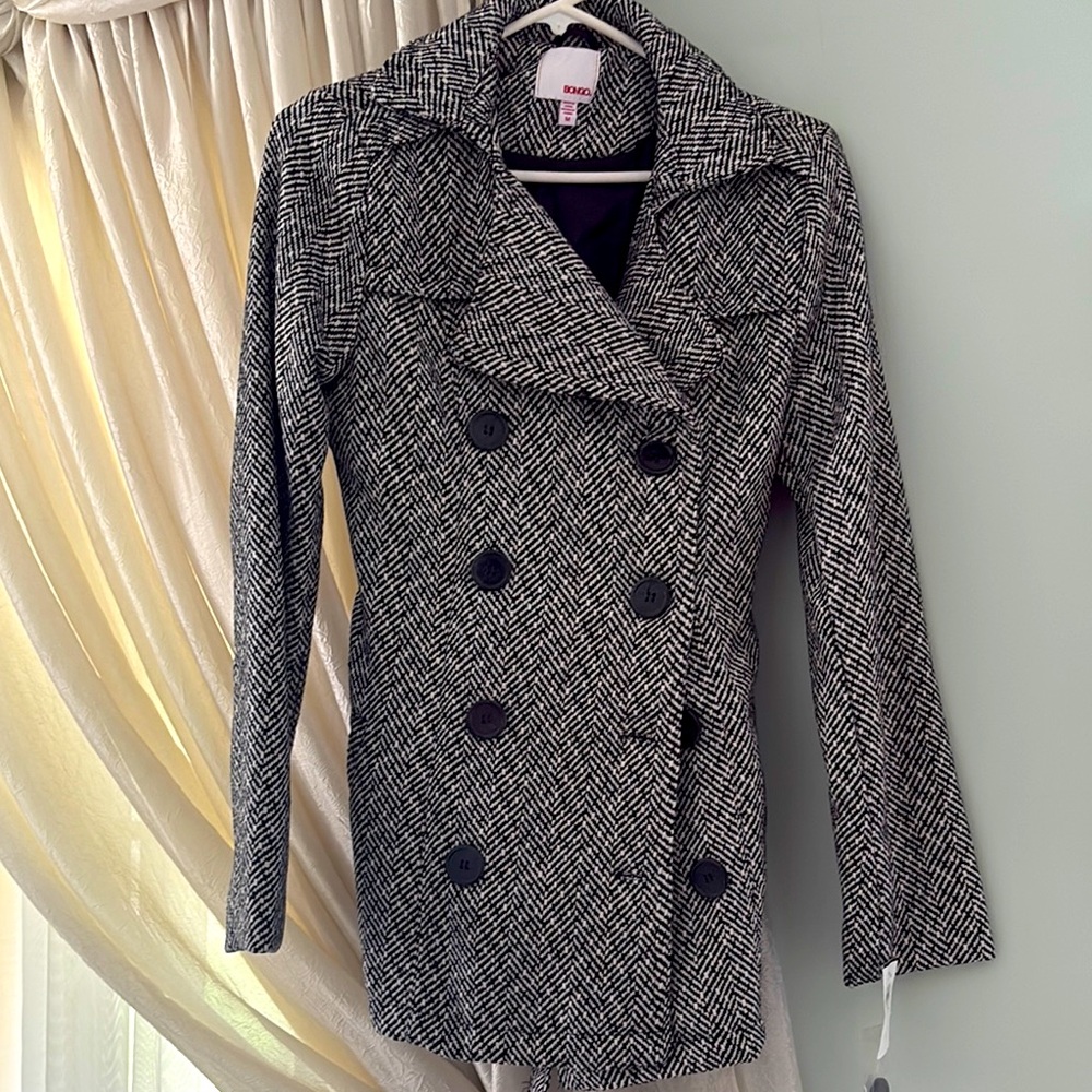 BONGO Black and White Pea Coat with Notched Lapels and Belt